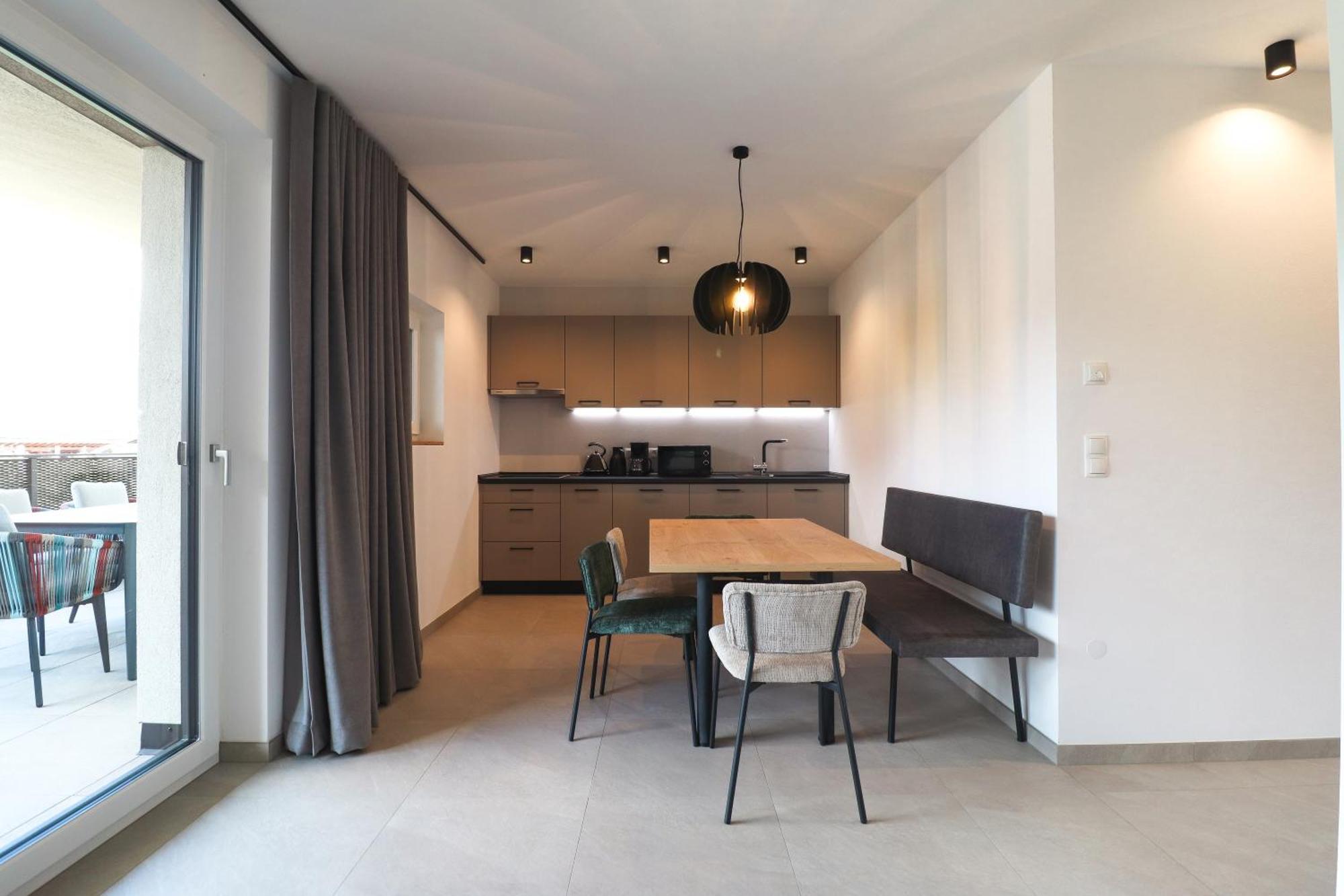 Residence Montani Ласес Екстериор снимка