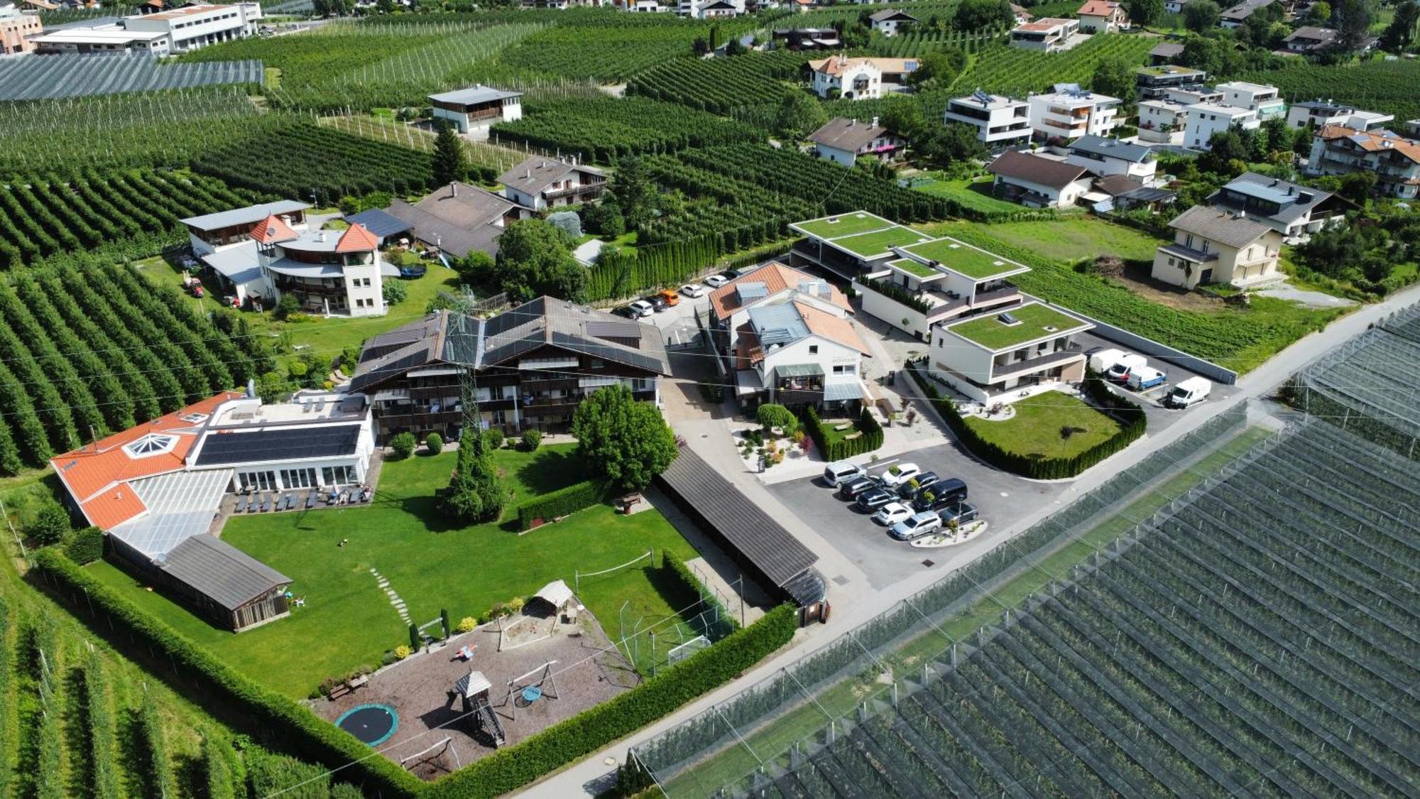Residence Montani Ласес Екстериор снимка