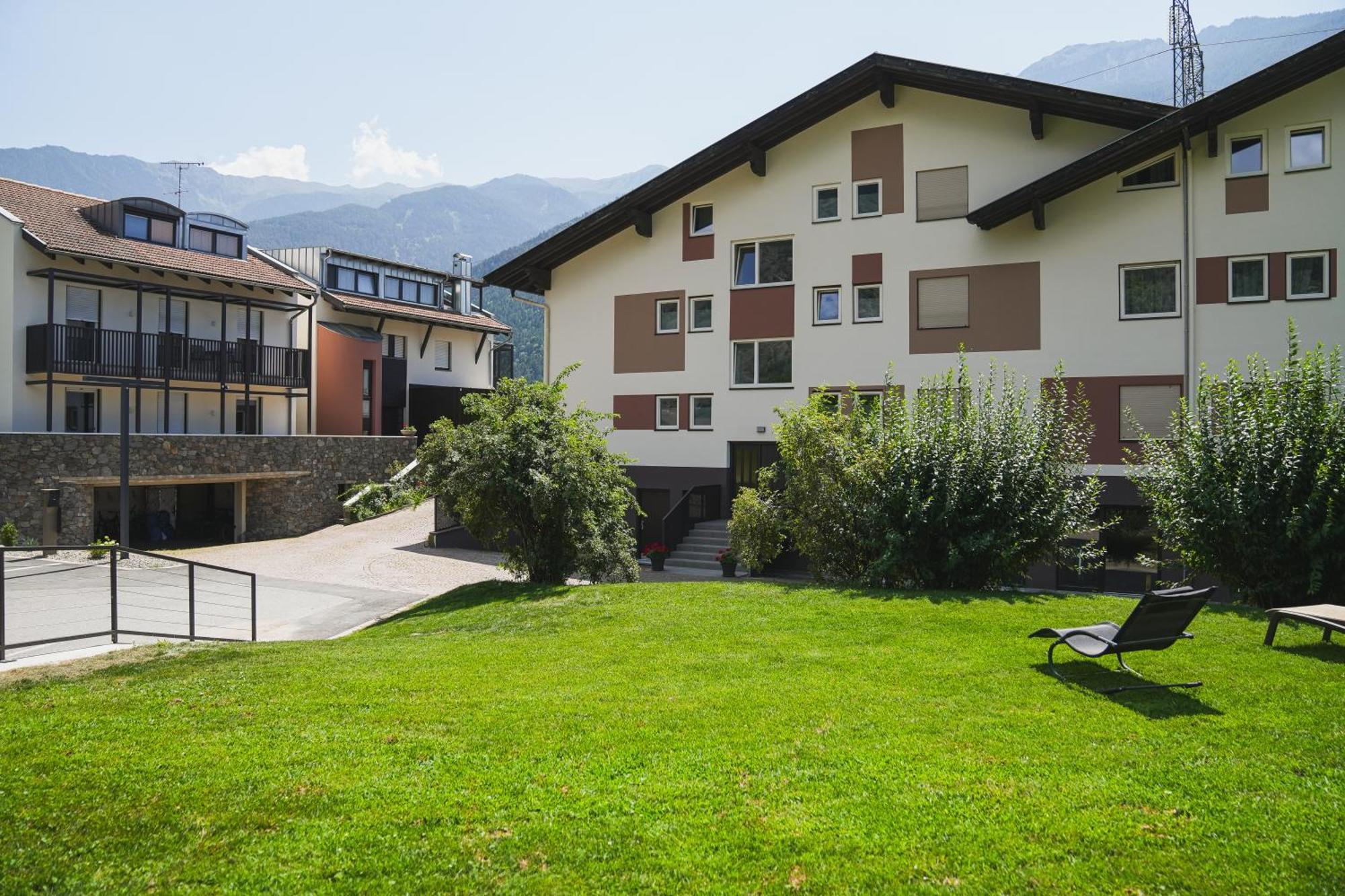 Residence Montani Ласес Екстериор снимка