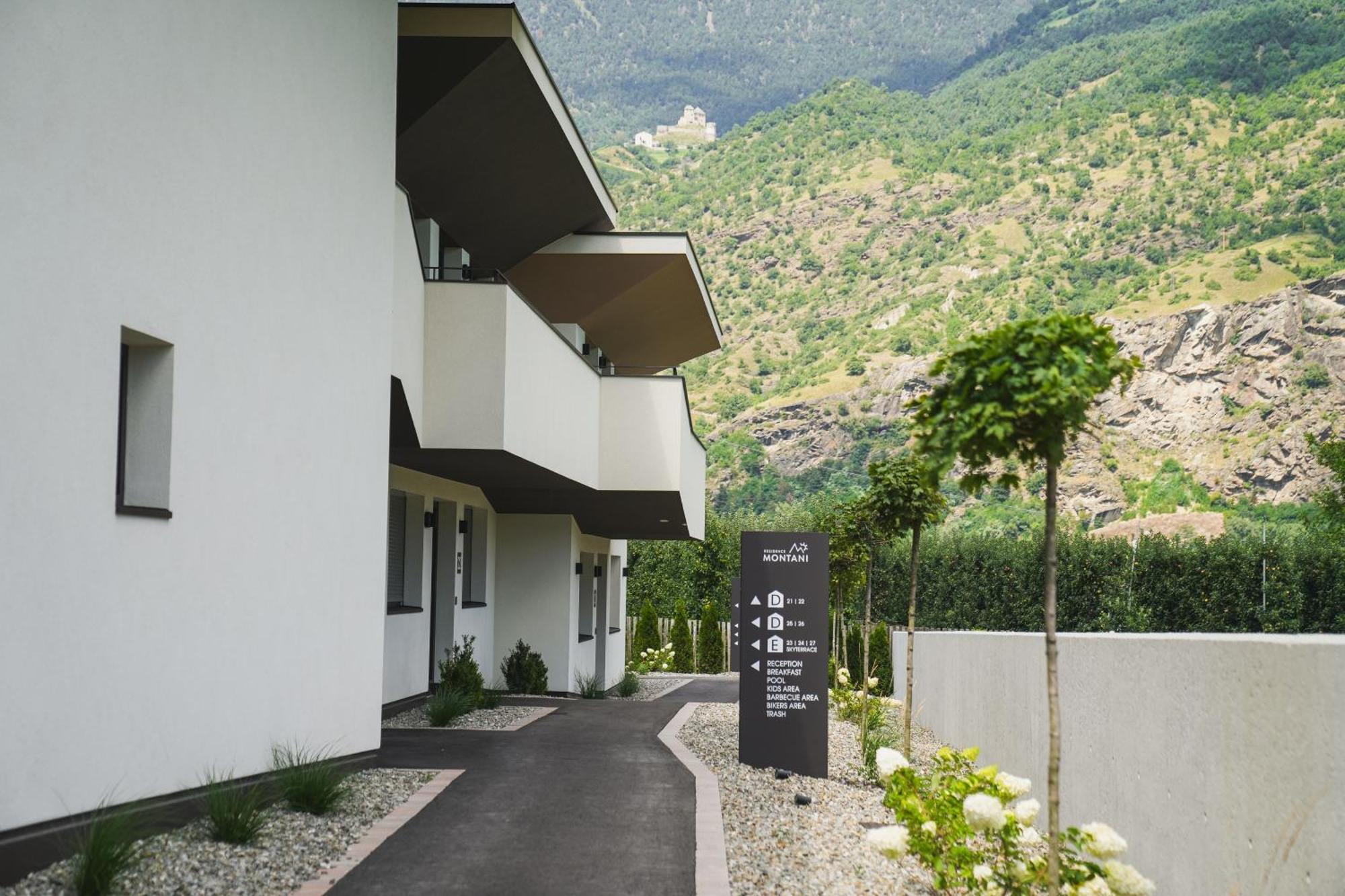 Residence Montani Ласес Екстериор снимка